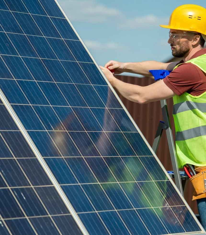 engineer-installing-solar-panel-qsiquqpmb2b2esusazasx6g8xeilqlmuhjksr101mw-1.jpg